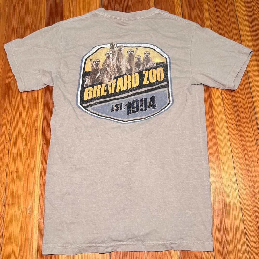 Comfort-colors Men's Grey and Tan T-shirt